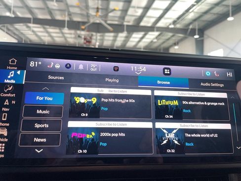 Used 2024 Jeep Wrangler Unlimited Rubicon image 12