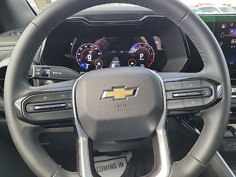 Used 2024 Chevrolet Colorado LT w/ LT Convenience Package II AWD/4WD image 12