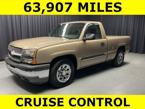 Used 2005 Chevrolet Silverado 1500 2WD Regular Cab image 2