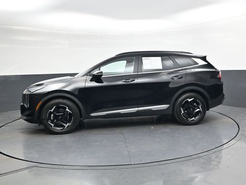 Used 2026 Kia Sportage EX w/ EX Panorama Roof Package image 8