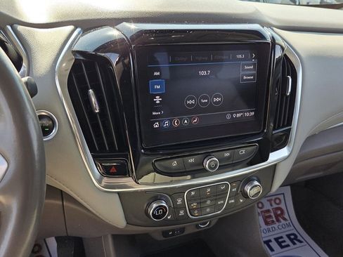 Used 2020 Chevrolet Traverse LT w/ LT Premium Package AWD/4WD image 21