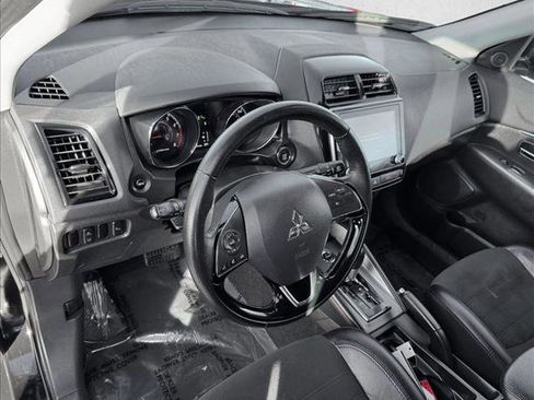 Used 2024 Mitsubishi Outlander Sport SE image 11