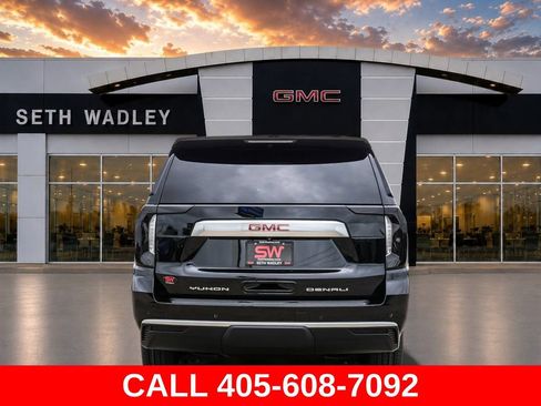 Used 2023 GMC Yukon Denali w/ LPO, Floor Liner Package AWD/4WD image 12