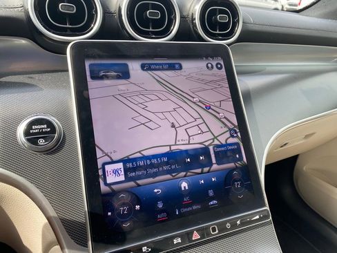 Used 2024 Mercedes-Benz GLC 300 image 20