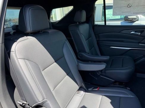New 2026 Chevrolet Traverse LT w/ Driver Confidence Package FWD image 12