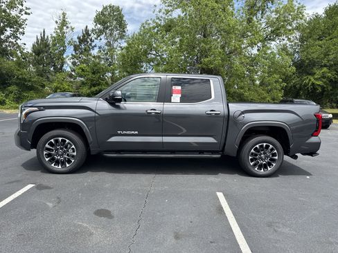 New 2026 Toyota Tundra Limited AWD/4WD image 9