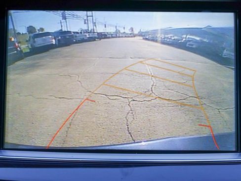 Used 2018 Cadillac XT5 AWD image 31