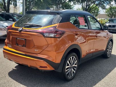 Certified 2024 Nissan Kicks SV