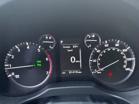 Used 2020 Lexus GX 460 Premium w/ Premium Package AWD/4WD image 11