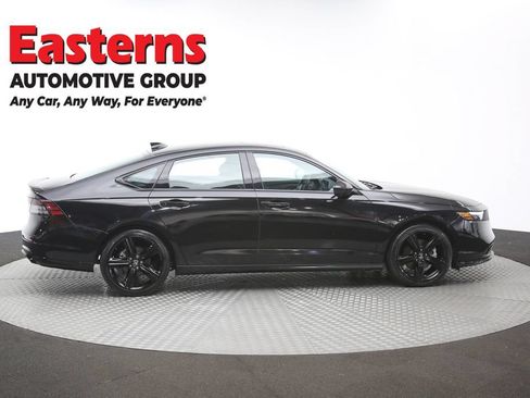 Used 2025 Honda Accord Sport image 44