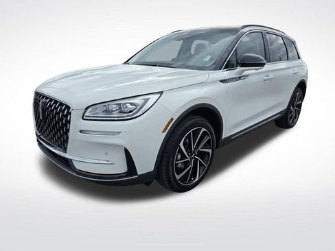 New 2026 Lincoln Corsair Reserve image 5