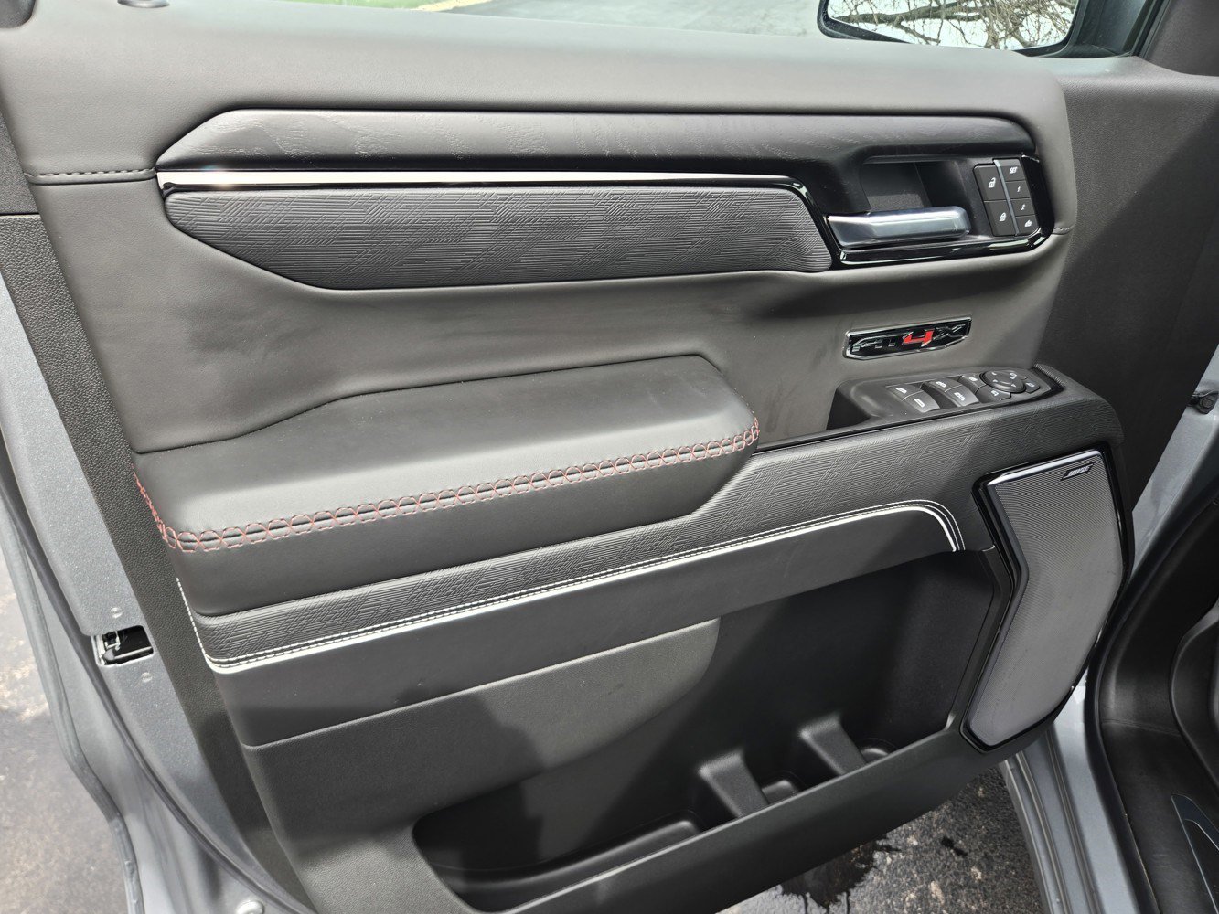 Certified 2026 GMC Sierra 1500 AT4X AWD/4WD image 34