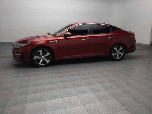 Used 2019 Kia Optima S FWD image 2