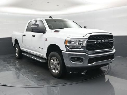 Used 2024 RAM 2500 Big Horn w/ Off Road Package AWD/4WD image 1