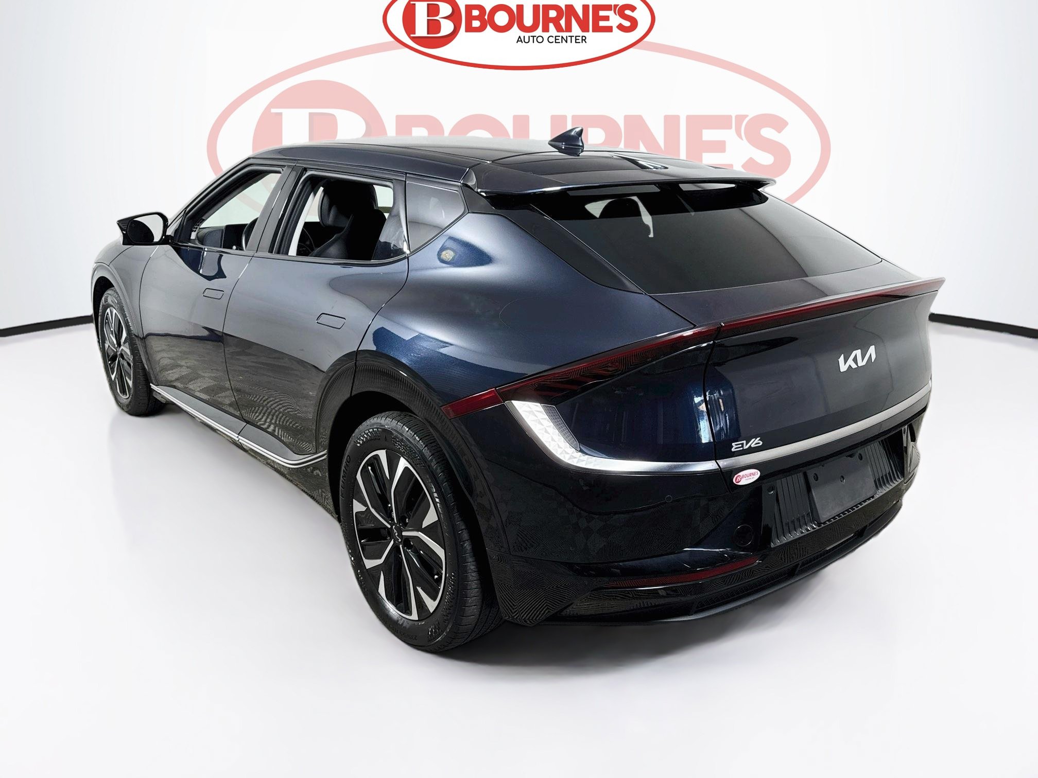 Used 2023 Kia EV6 Wind RWD image 9