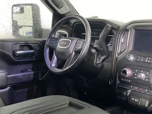 Used 2021 GMC Sierra 2500 AT4 image 10