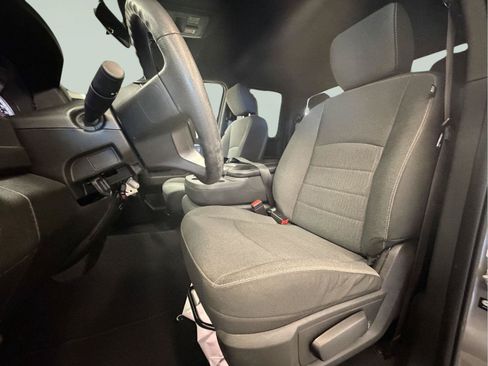 Used 2022 RAM 1500 Warlock AWD/4WD image 23