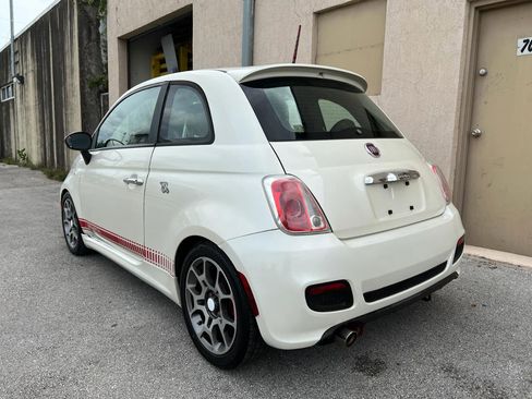 Used 2013 FIAT 500 Sport w/ Beats Audio Pkg image 2