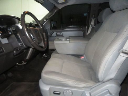Used 2014 Ford F150 XLT w/ Equipment Group 301A Mid image 17