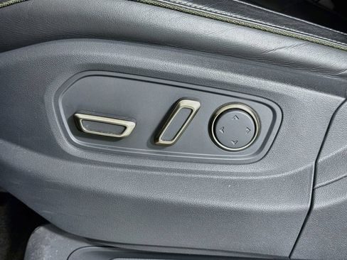 Used 2022 Rivian R1T Launch Edition AWD/4WD image 16