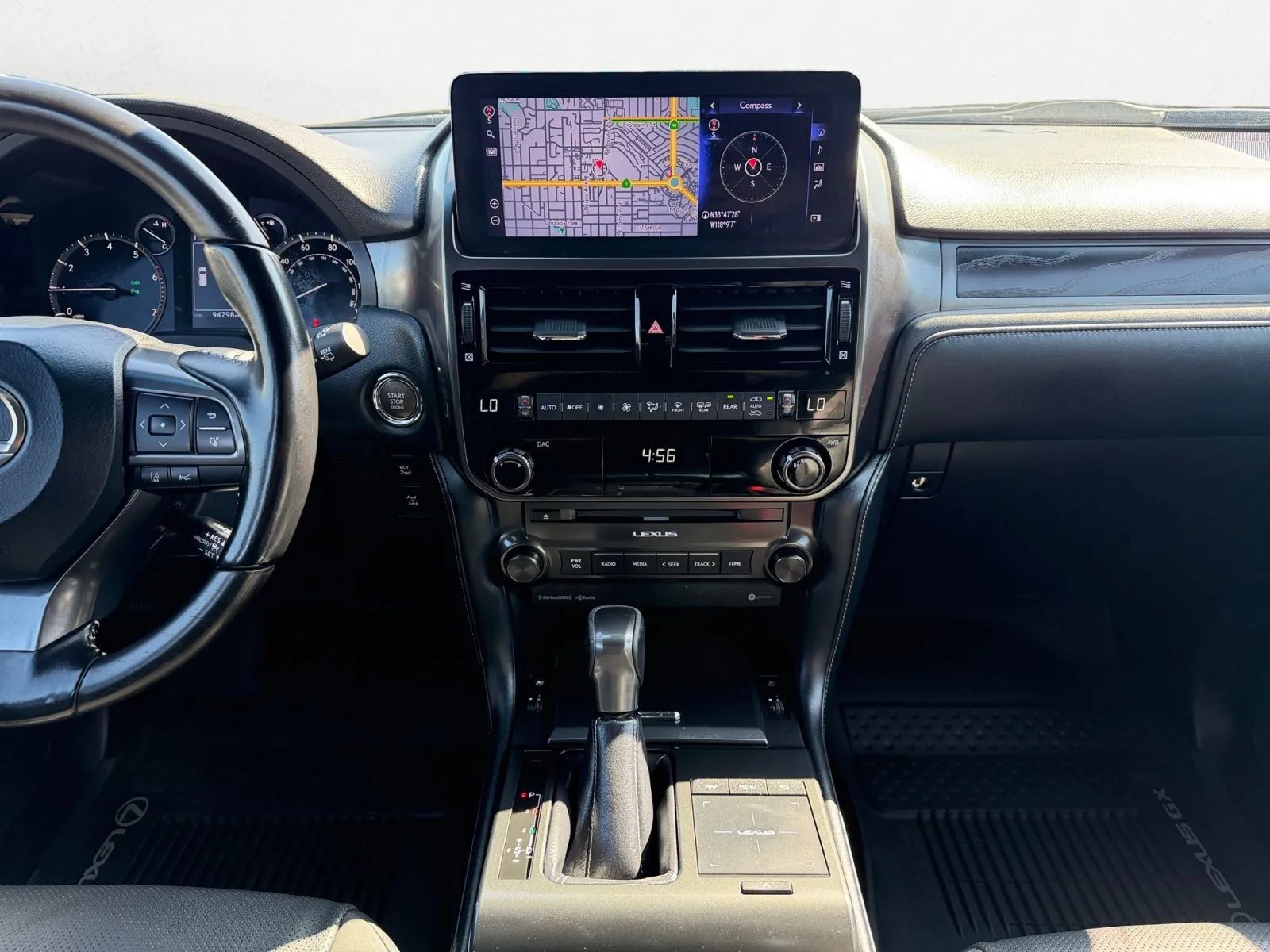 Used 2022 Lexus GX 460 AWD/4WD image 16