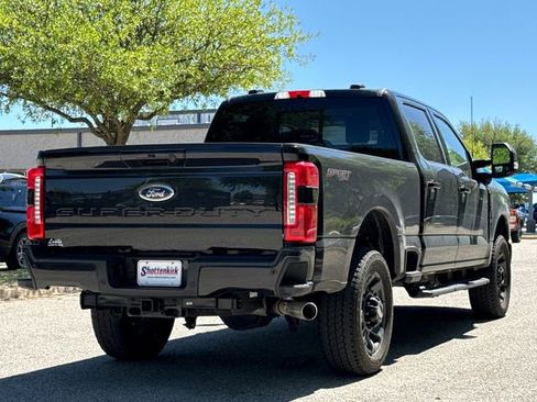 Used 2023 Ford F150 Lariat image 9