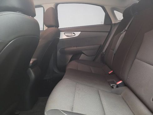 Used 2023 Kia Forte LXS image 18