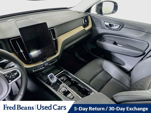 Used 2026 Volvo XC60 B5 Plus w/ Climate Package AWD/4WD image 27
