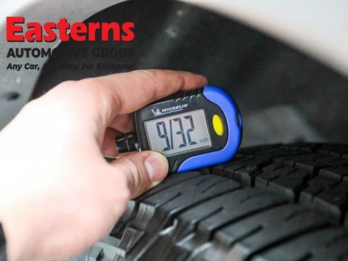 Used 2024 Nissan Armada SV image 24