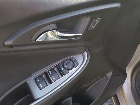 Used 2024 Chevrolet Malibu LT image 18