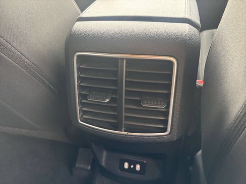 Used 2026 Kia Sportage LX FWD image 21