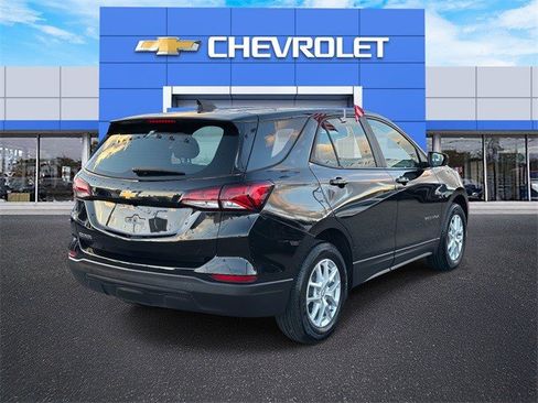 Certified 2024 Chevrolet Equinox LS image 5