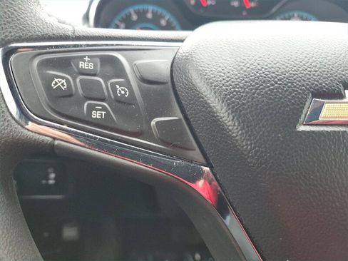 Used 2017 Chevrolet Cruze LT w/ RS Package image 24