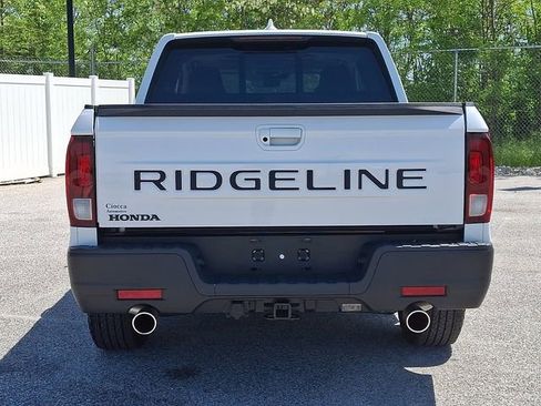 Used 2024 Honda Ridgeline RTL image 8