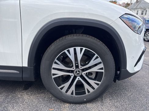 New 2026 Mercedes-Benz GLA 250 4MATIC image 11