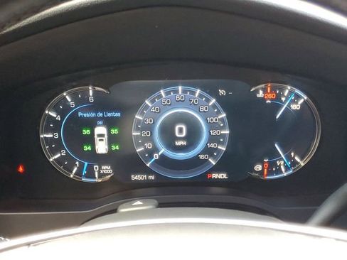 Used 2019 Cadillac Escalade Luxury RWD image 23