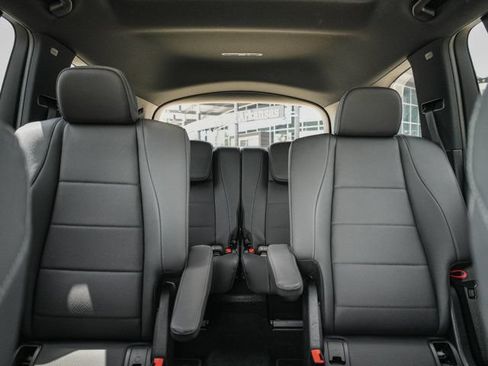 Certified 2025 Mercedes-Benz GLS 450 4MATIC image 29