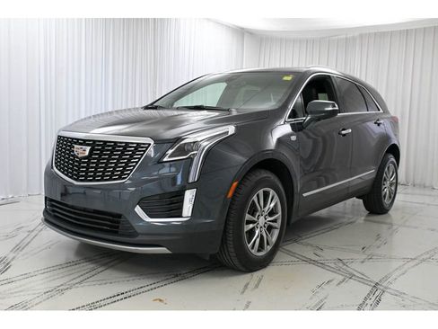 Used 2021 Cadillac XT5 Premium Luxury image 4