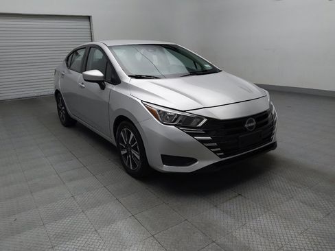 Used 2024 Nissan Versa SV image 13