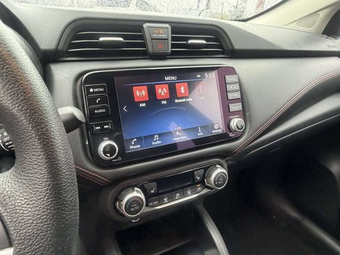 Used 2024 Nissan Versa SR FWD image 23