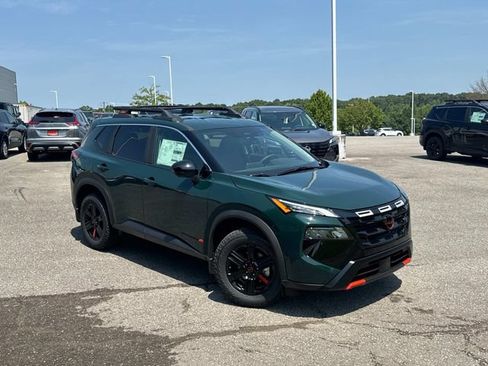 New 2026 Nissan Rogue SV w/ Rock Creek Premium Package AWD/4WD image 2