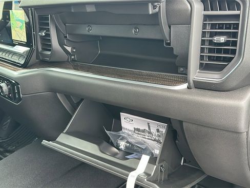 New 2026 Chevrolet Silverado 1500 LT image 31