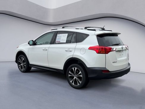 Used 2015 Toyota RAV4 Limited w/ Technology Package AWD/4WD image 3