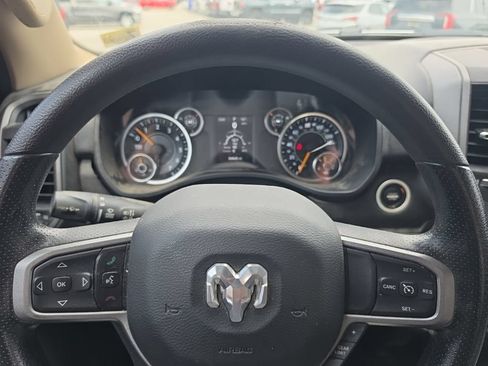 Used 2019 RAM 1500 Tradesman w/ SXT Appearance Group AWD/4WD image 8