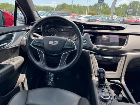 Used 2023 Cadillac XT5 Premium Luxury AWD/4WD image 14