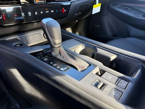 New 2026 Nissan Sentra SR w/ SR Premium Package image 25