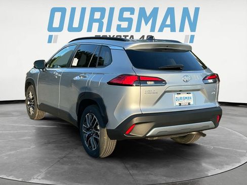 Certified 2026 Toyota Corolla Cross XLE w/ Convenience Package image 4