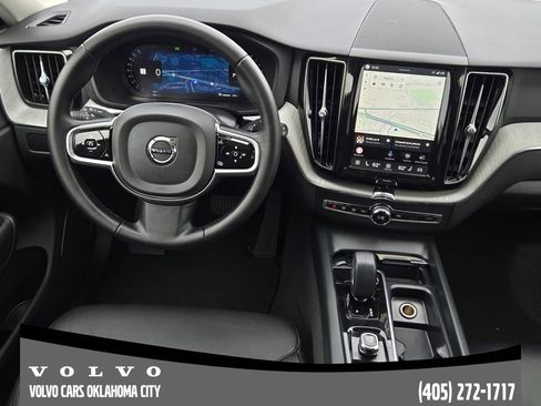 Certified 2025 Volvo XC60 B5 Plus AWD/4WD image 21