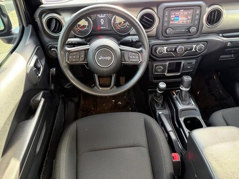 Used 2020 Jeep Wrangler Unlimited Sport image 18