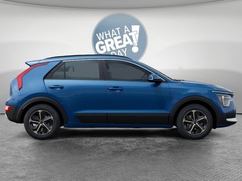 New 2026 Kia Niro EX w/ EX Premium Package FWD image 7